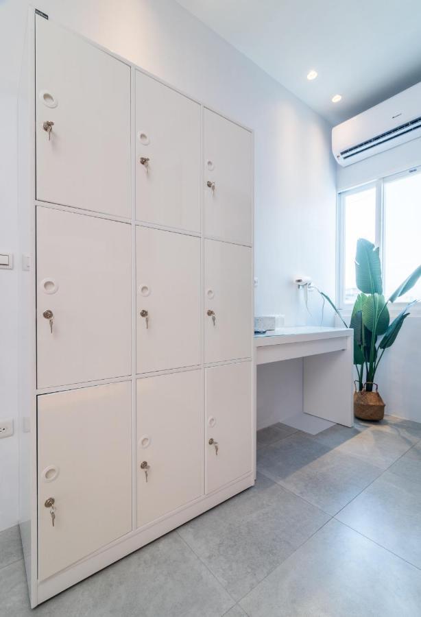 W3 Hostel Лодун Экстерьер фото