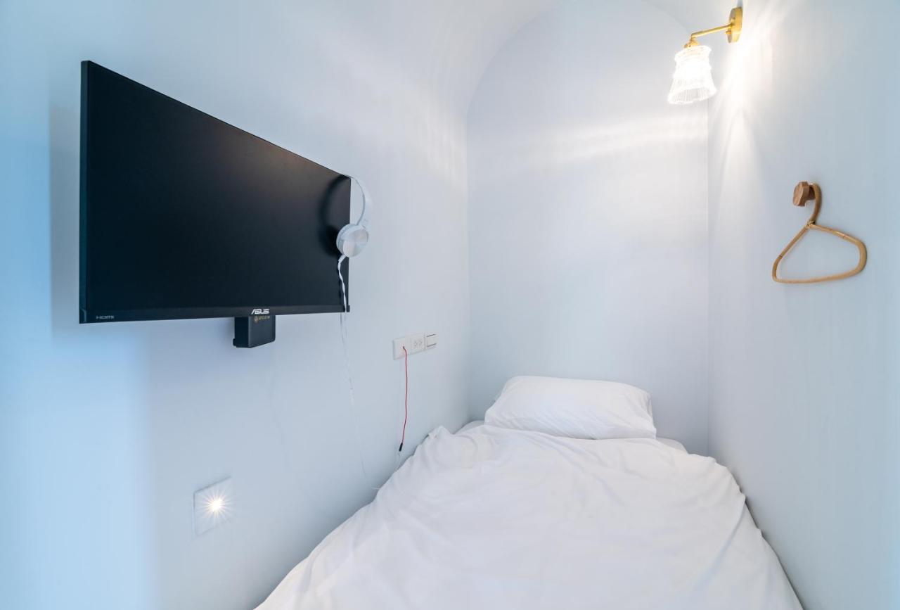 W3 Hostel Лодун Экстерьер фото