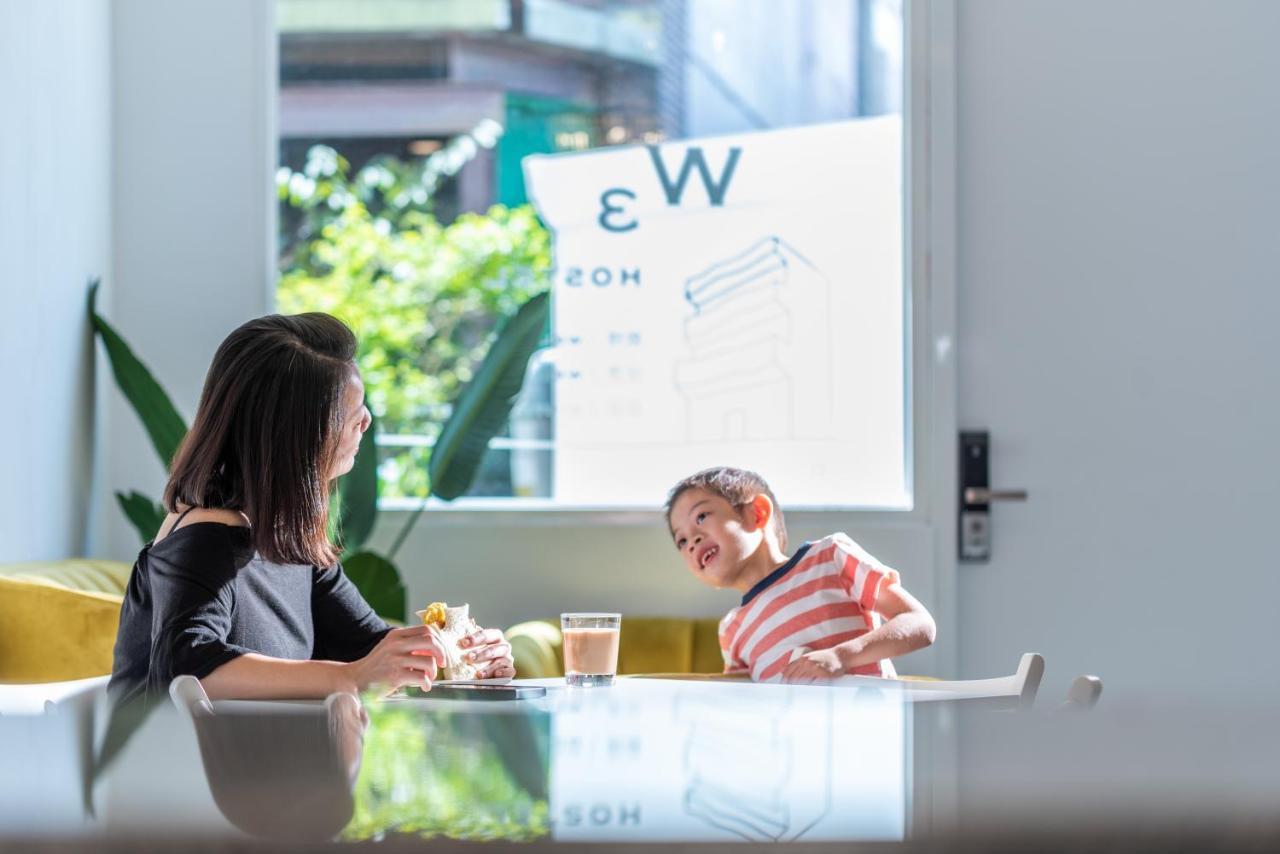 W3 Hostel Лодун Экстерьер фото