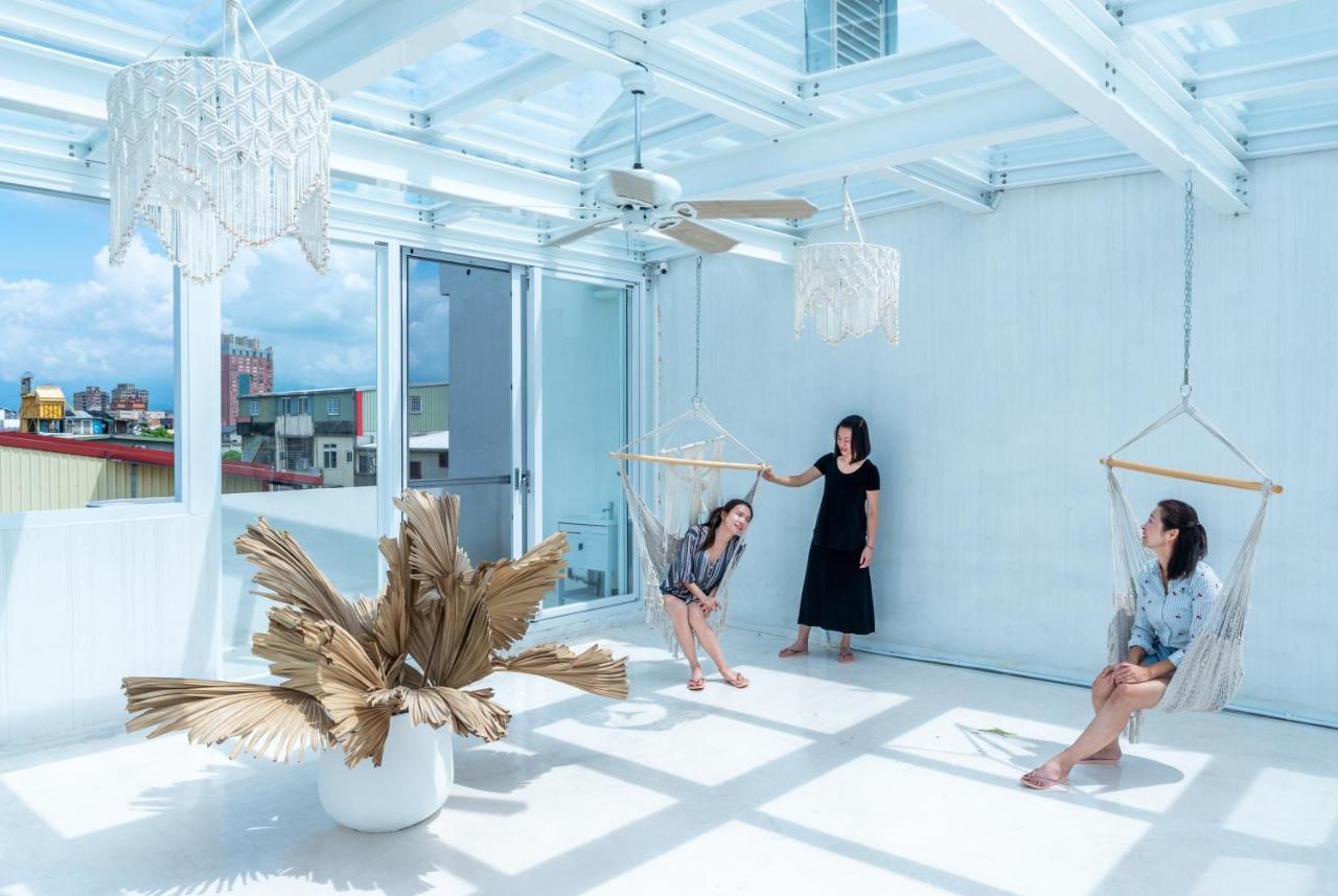 W3 Hostel Лодун Экстерьер фото