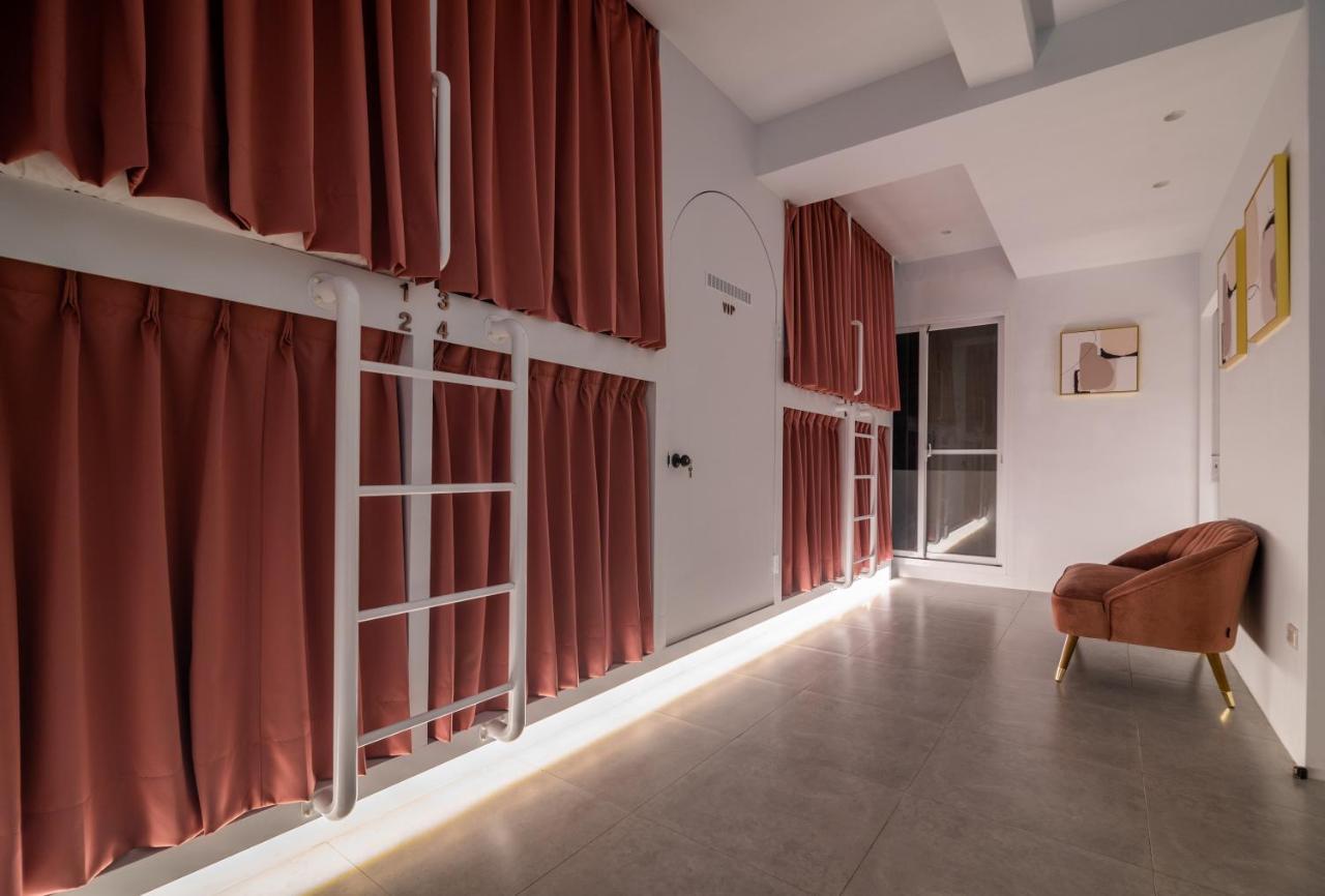 W3 Hostel Лодун Экстерьер фото
