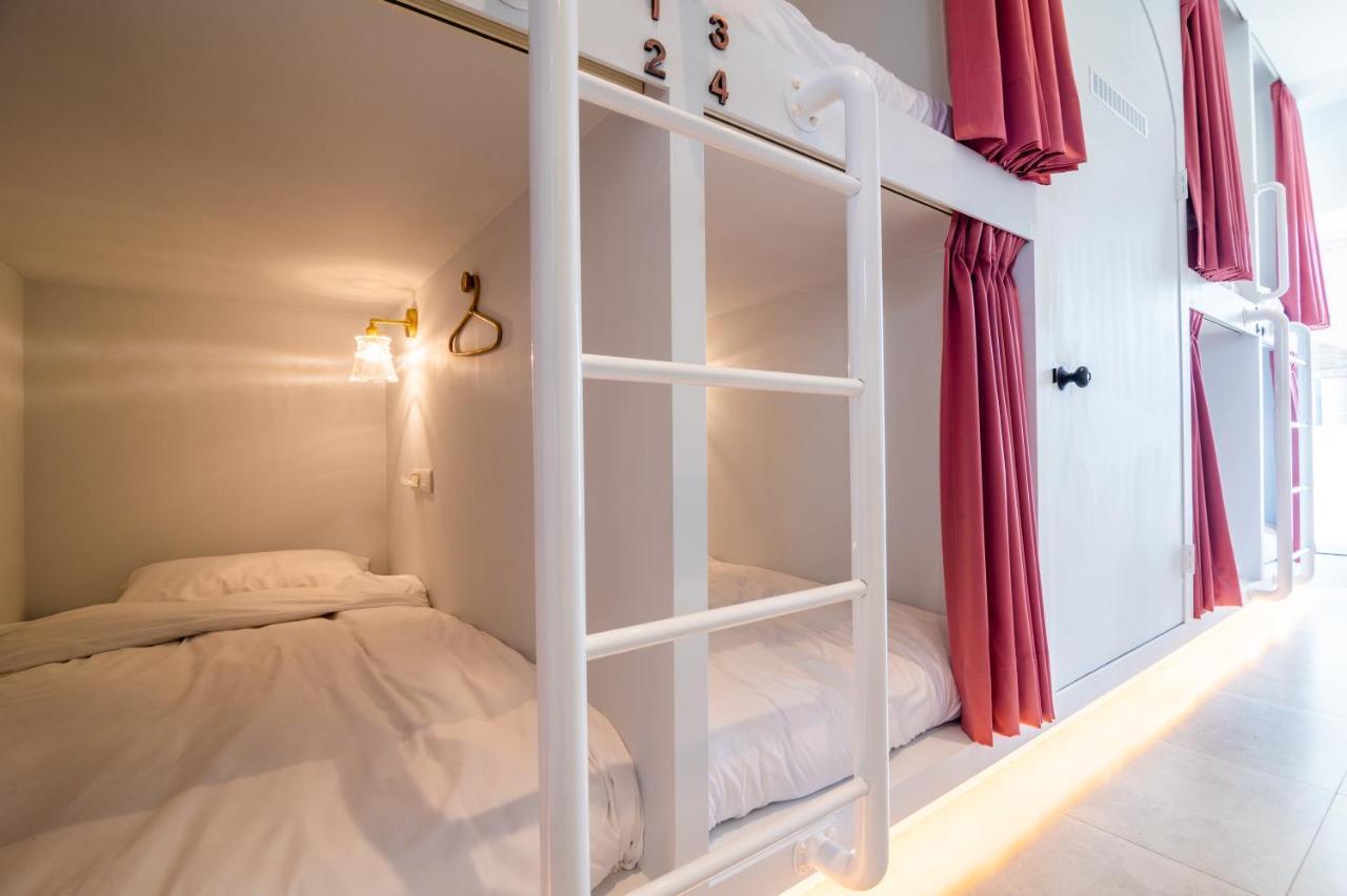 W3 Hostel Лодун Экстерьер фото