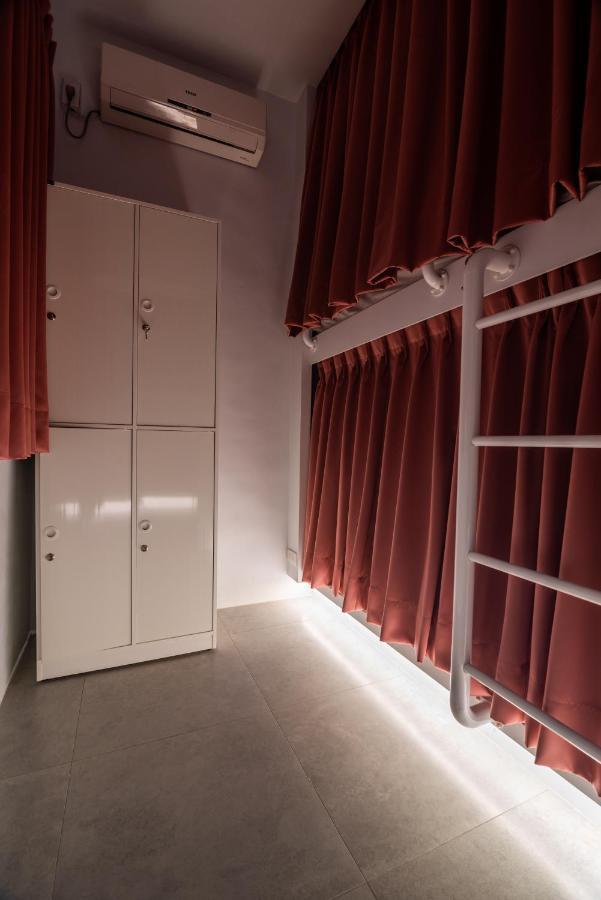 W3 Hostel Лодун Экстерьер фото